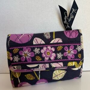 Vera Bradley Cotton Wallet – Purple Floral Nightingale Print